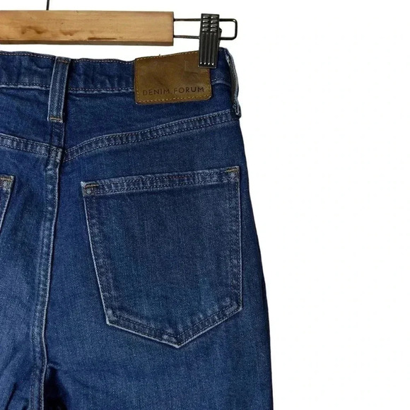 Aritzia DENIM FORUM The Angelica High  Rise Blue Wash Denim Jeans Slim Size 25 - Picture 4 of 8